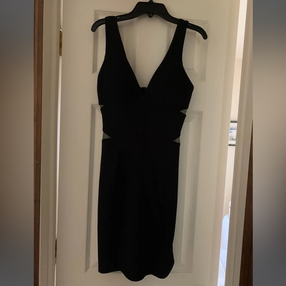 Juniors black dress size 5